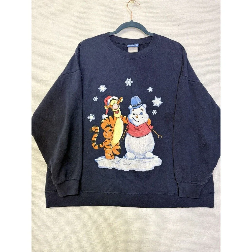 VTG Winnie the Pooh Disney 90’s Crew Neck Pull Over Women Christmas Sweater L/XL